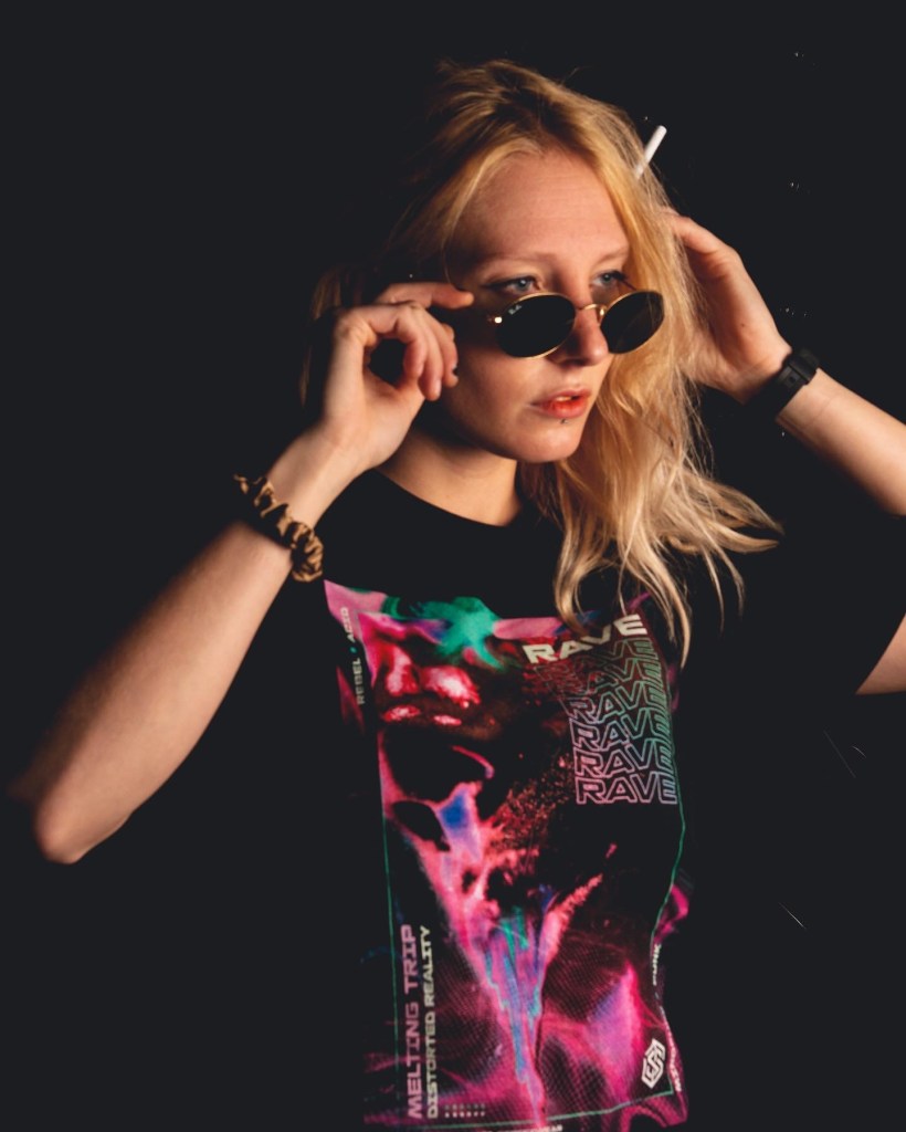 Technostoff: Die Synergie von Techno und Streetwear für&nbsp;Nachtschwärmer