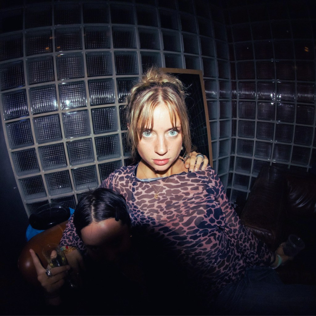 Newcomerin MARA landet viralen House-Hit mit&nbsp;Attitude